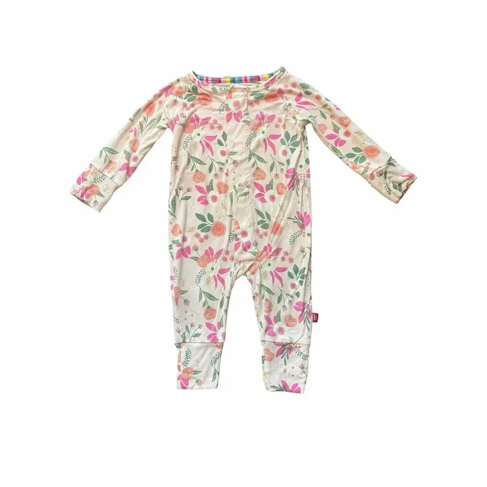 Magnetic Me Floral Modal Footie